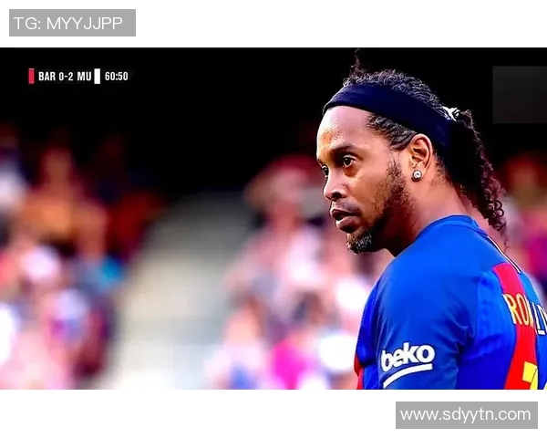 卡贴足球明星人物集：全球顶级球员风采与传奇瞬间展示