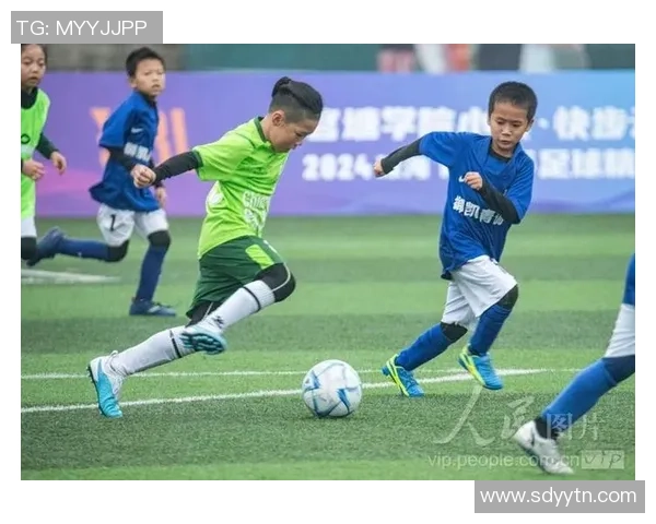 足球小将球星偶像带你走进绿茵场 成就梦想与热血的完美融合 足球小将球星偶像带你走进绿茵场 成就梦想与热血的完美融合