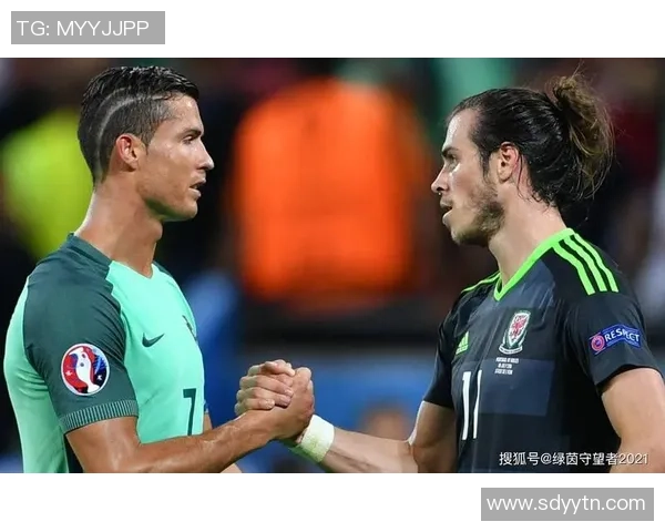 足球球星转身成为作家 探索球场之外的文字世界 足球球星转身成为作家 探索球场之外的文字世界